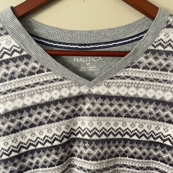 Nautica Fleece Pajama Top Size Small - Picture 6 of 11